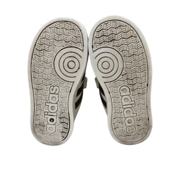 Adidas Kids Advantage Sneakers Velcro White Black Stripes Size 9K Toddler Boy - Picture 9 of 9